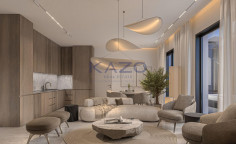 Top floor 2 bedroom apartment with pool access 