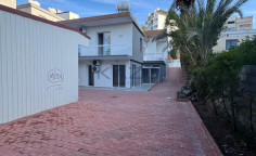 Commercial space for rent Apostolos Andreas area 