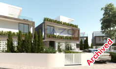 Spacious detached house with 4 bedrooms and pool 