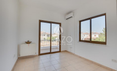 Luxury 4 bedroom unfurnished house for sale in Livadia