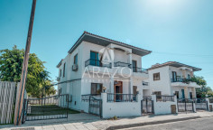 Luxury 4 bedroom unfurnished house for sale in Livadia