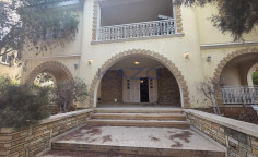 Spacious five bedroom furnished home in Petrou & Pavlou 