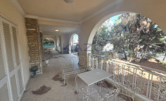 Spacious five bedroom furnished home in Petrou & Pavlou 