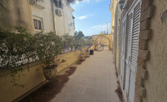 Spacious five bedroom furnished home in Petrou & Pavlou 