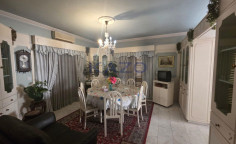 Spacious five bedroom furnished home in Petrou & Pavlou 