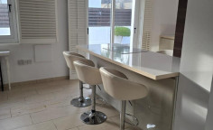 4 bed house to rent in Agia Thekla