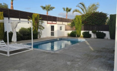 4 bed house to rent in Agia Thekla