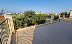 Large 3 bedroom house to rent in Protaras