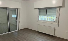 Large 4 bedroom apartment to rent in Engomi