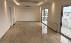 Large 4 bedroom apartment to rent in Engomi