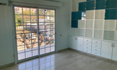 4 bedroom apartment to rent in Engomi