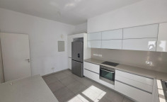 4 bedroom apartment to rent in Acropolis