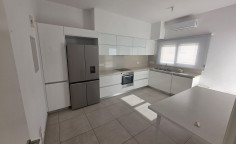 4 bedroom apartment to rent in Acropolis