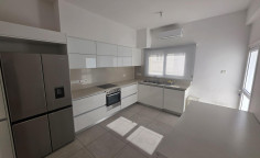 4 bedroom apartment to rent in Acropolis