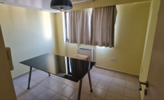 Large 3 bedroom apartment to rent in Agioi Omologites