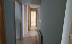 Large 3 bedroom apartment to rent in Agioi Omologites