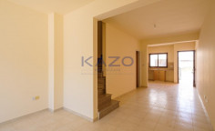 Spacious 2 bedroom house with swimming pool for sale in Peyia