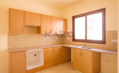 Spacious 2 bedroom house with swimming pool for sale in Peyia