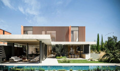 4 bedroom house for sale in Lakatamia
