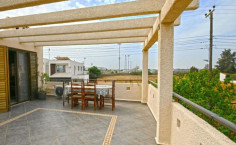3 bedroom house for sale in Deryneia