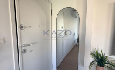 Modern 3-bed top-floor apartment in Petrou & Pavlou 