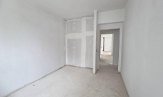 Spacious 3 bedrooms apartment for sale in Acropolis