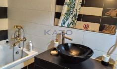 Spacious 3-bedroom apartment in Neapolis 