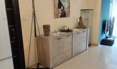 Spacious 3-bedroom apartment in Neapolis 