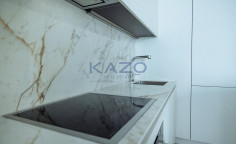 Modern seafront 2-bed apartment in Neapolis 