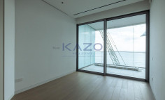 Modern seafront 2-bed apartment in Neapolis 