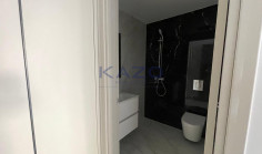 Modern 2 bedroom apartment in quiet green Polemidia 