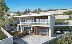Luxury 3-bed villa in Agios Tychonas with sea views 