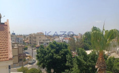 Top-floor 3-bed apartment in Apostolos Andreas 