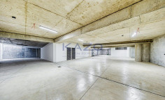 Modern 206 m2 office space in Kapsalos 