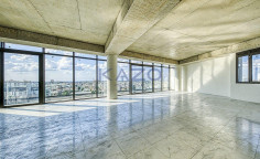 Modern 206 m2 office space in Kapsalos 