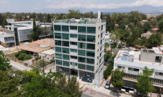 Commercial to buy Ayios Andreas