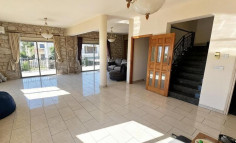 4 bedroom house to rent in Strovolos
