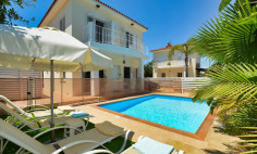 Spacious 3 bedroom house for sale in Pernera