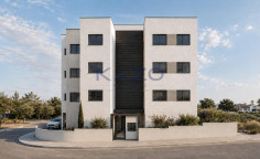 Modern 3-bed penthouse in Agios Athanasios with city views 