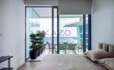 Seafront 2-bed apartment in Neapolis with panoramic views 