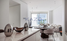 Seafront 2-bed apartment in Neapolis with panoramic views 