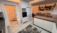 Renovated 2-bed top-floor apartment in Agios Nektarios 