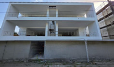 Spacious 4 bedroom apartment for sale in Engomi