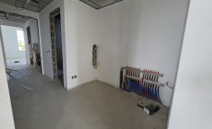 Spacious 4 bedroom apartment for sale in Engomi