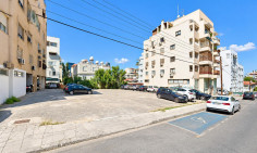 Land for sale in Agioi Omologites, Nicosia