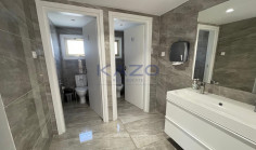 250 m&sup2; office in Neapolis with sea view 