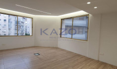 250 m&sup2; office in Neapolis with sea view 