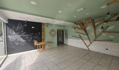 Spacious commercial to rent in Kaimakli