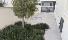 Modern 2-bed sea view maisonette, Agios Tychonas 