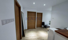 Spacious 4-bed villa in Palodeia with mountain views 